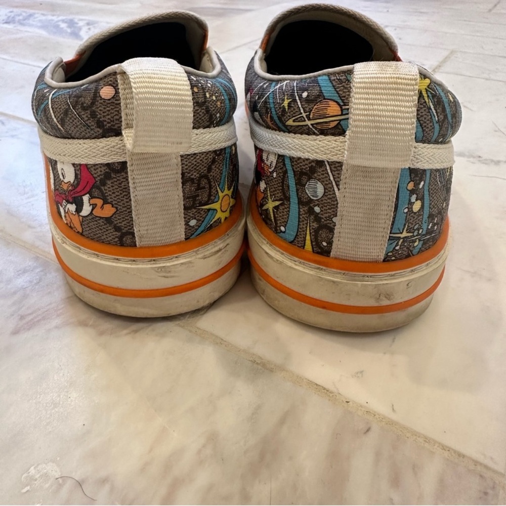 GUCCI X Disney| Tennis 1977 slip on Donald Duck - Picture 4 of 10